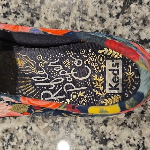 KEDS X RIFLE PAPER CO. TRIPLE DECKER VINTAGE BLOSSOM VELVET SNEAKERS. SIZE 6. - Picture 7 of 13